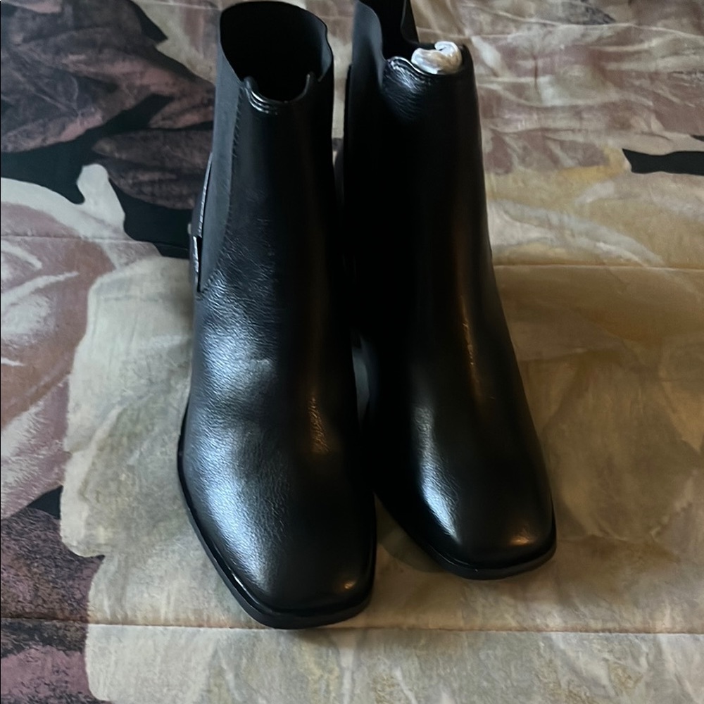 Elegant Black Women's Ankle Boots